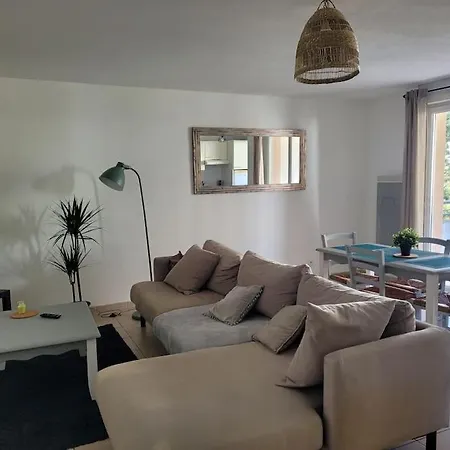 Apartment T3 Proche Bus Et Tram